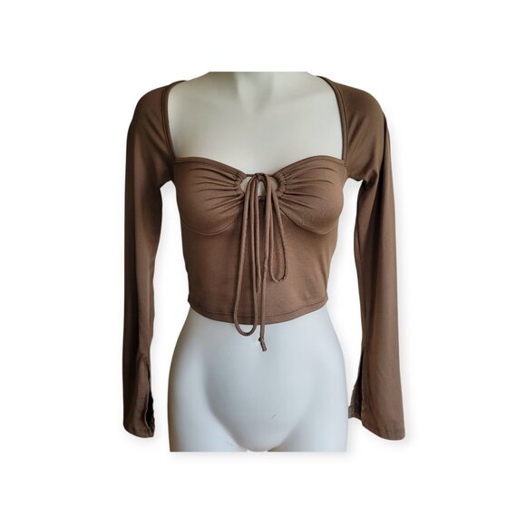 Brown Split Sleeve Keyhole Top by Pretty Garbage S - Picture 3 of 14
